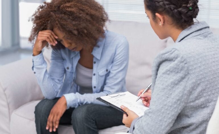 8 Telltale Signs You Should Seek Therapy